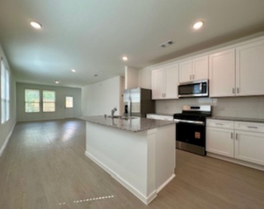 500 Kinglet Drive - Photo Thumbnail 3