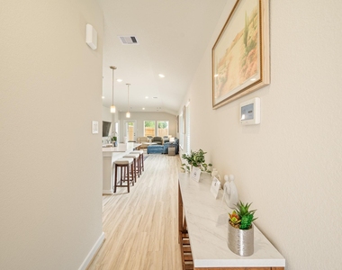 312 Willow Sage Ct - Photo Thumbnail 3