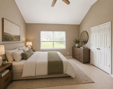 9104 N Green River Drive - Photo Thumbnail 37