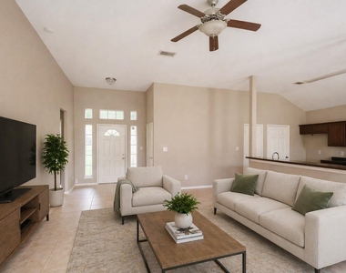 9104 N Green River Drive - Photo Thumbnail 18