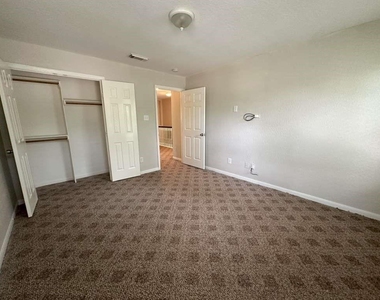 7203 Welshwood Lane - Photo Thumbnail 16