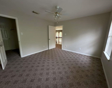7203 Welshwood Lane - Photo Thumbnail 14