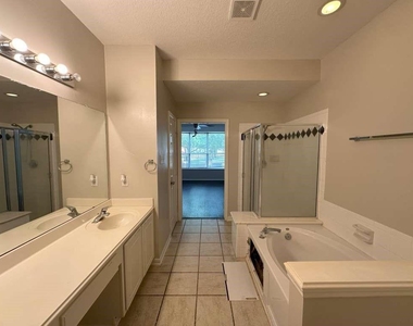 7203 Welshwood Lane - Photo Thumbnail 23