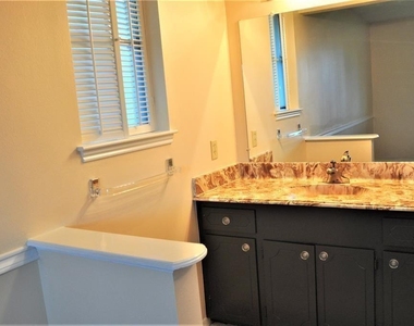 4107 War Admiral Drive - Photo Thumbnail 11