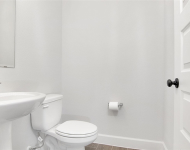 7510 Snowfield Peak Ln Court - Photo Thumbnail 7