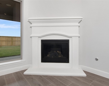 7510 Snowfield Peak Ln Court - Photo Thumbnail 14