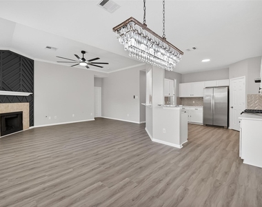 16311 Yabbie Drive - Photo Thumbnail 11