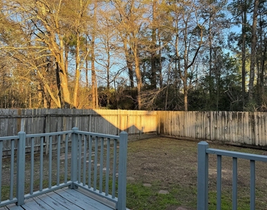 4006 Hunnington Drive - Photo Thumbnail 7