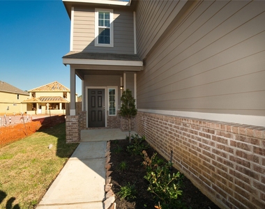2225 Angie Kaye Drive - Photo Thumbnail 1