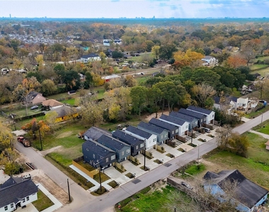 1203 Dewalt Street - Photo Thumbnail 25