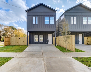 1203 Dewalt Street - Photo Thumbnail 22