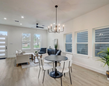 1203 Dewalt Street - Photo Thumbnail 5