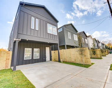 1203 Dewalt Street - Photo Thumbnail 23