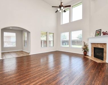 8627 Sweet Pasture Drive - Photo Thumbnail 12