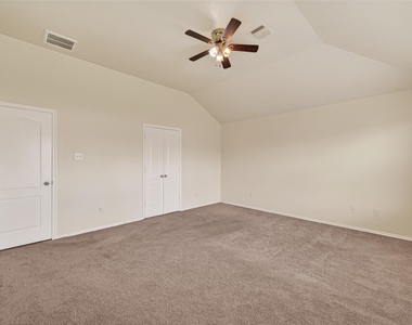 18518 Bare Meadow Lane - Photo Thumbnail 34
