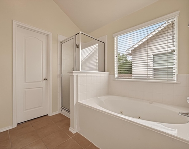18518 Bare Meadow Lane - Photo Thumbnail 37