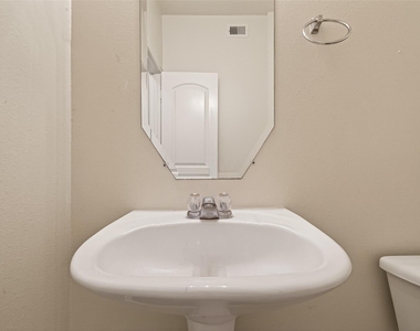 18518 Bare Meadow Lane - Photo Thumbnail 22