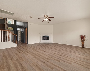 18518 Bare Meadow Lane - Photo Thumbnail 6