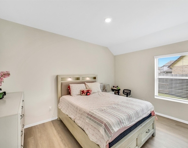 21306 Blue Tuna Drive - Photo Thumbnail 19