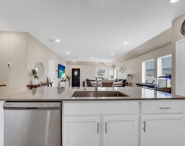 21306 Blue Tuna Drive - Photo Thumbnail 10