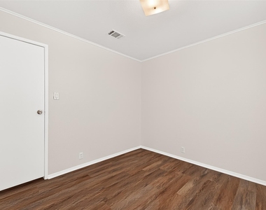 11918 Greensbrook Forest Drive - Photo Thumbnail 21