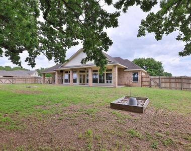 105 Lawrence Marshall Dr - Photo Thumbnail 26