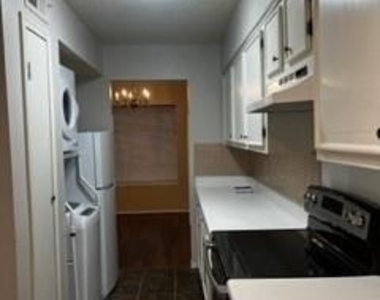 11550 Chimney Rock Road - Photo Thumbnail 6