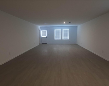 3020 Colusa Ridge Dr Drive - Photo Thumbnail 5