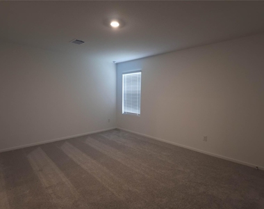 3020 Colusa Ridge Dr Drive - Photo Thumbnail 9