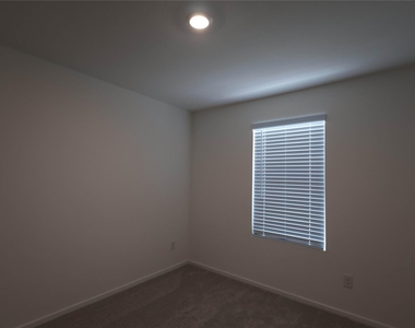 3020 Colusa Ridge Dr Drive - Photo Thumbnail 3