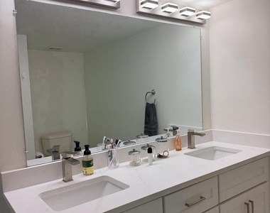 3221 S Atlantic Avenue - Photo Thumbnail 4