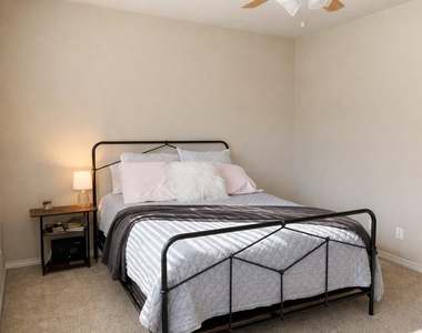 114 Forest Drive - Photo Thumbnail 7