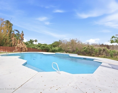 2240 Marsh Harbor Avenue - Photo Thumbnail 4