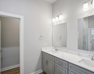 5751 Spring Stuebner Rd - Photo Thumbnail 9