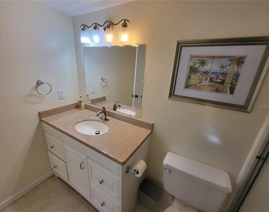 7600 Sun Island Drive S - Photo Thumbnail 19
