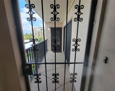 7600 Sun Island Drive S - Photo Thumbnail 28