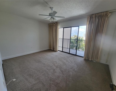 7600 Sun Island Drive S - Photo Thumbnail 24