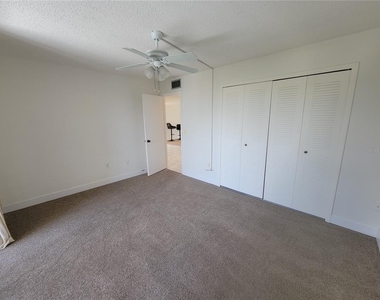 7600 Sun Island Drive S - Photo Thumbnail 23