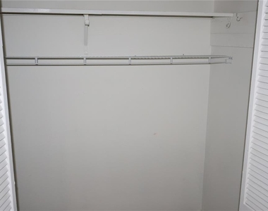 7609 Abbey Lane - Photo Thumbnail 20