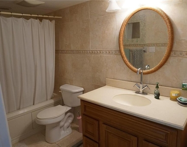 5900 Shore Boulevard S - Photo Thumbnail 19