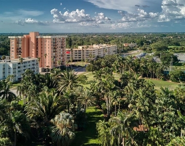 1120 N Shore Drive Ne - Photo Thumbnail 57
