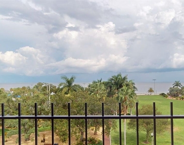 1120 N Shore Drive Ne - Photo Thumbnail 64