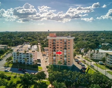1120 N Shore Drive Ne - Photo Thumbnail 58