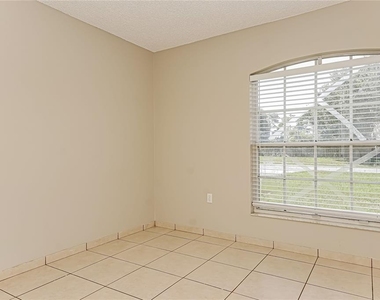2980 N Huron Drive - Photo Thumbnail 9