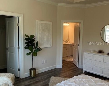 5737 Desert Rose Place - Photo Thumbnail 18