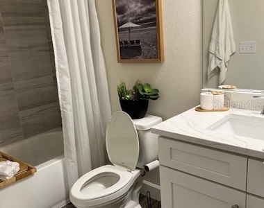 5735 Desert Rose Place - Photo Thumbnail 6