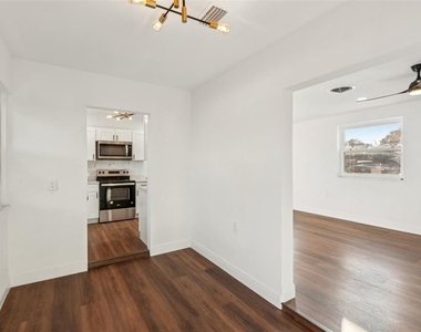 410 Virginia Avenue - Photo Thumbnail 12