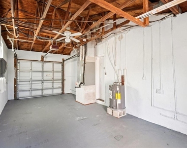 410 Virginia Avenue - Photo Thumbnail 23