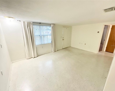 4810 Flora Avenue - Photo Thumbnail 4