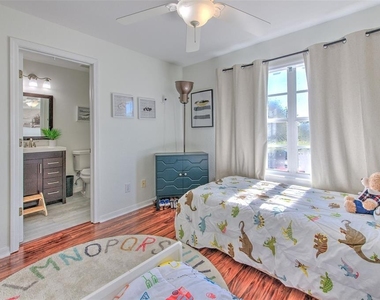 11094 Winter Crest Drive - Photo Thumbnail 24